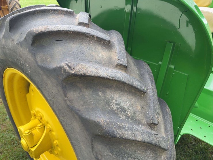 2010-john-deere-2010-image-33