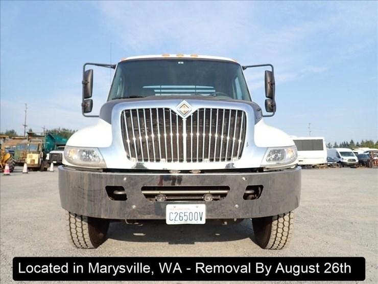 2003-international-durastar-4300-image-27