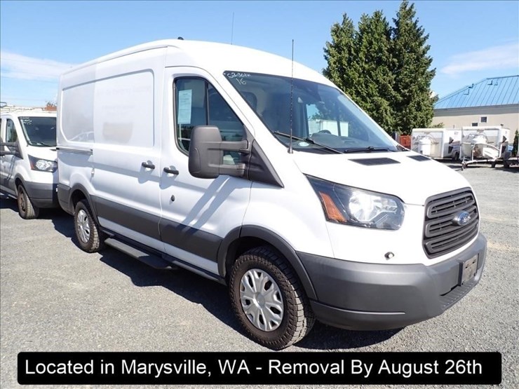 2016-ford-transit-image-13