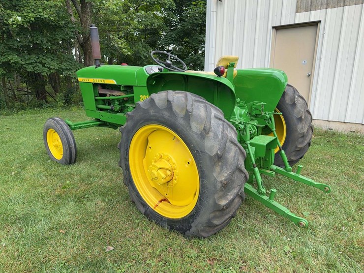 2010-john-deere-2010-image-3