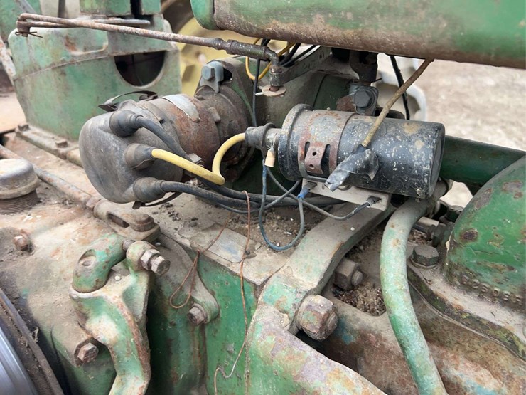 john-deere-model-b-image-24