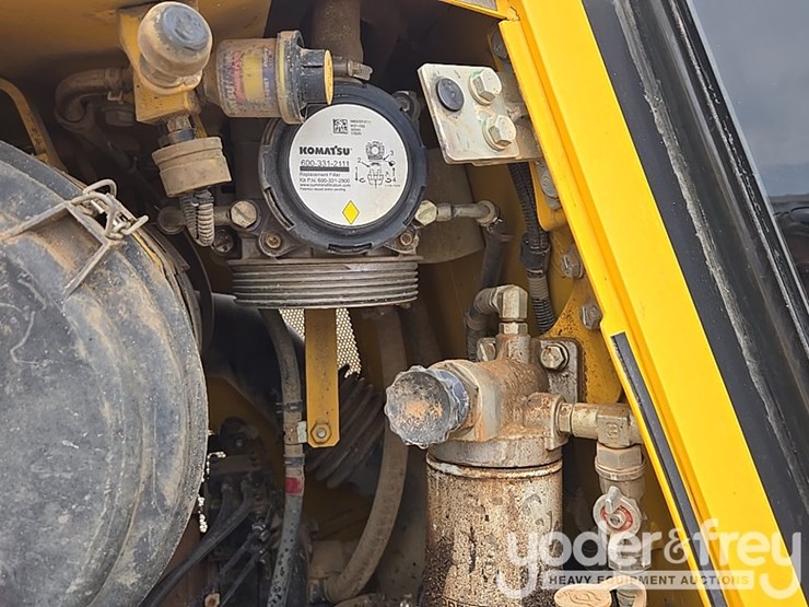 2023-komatsu-d61pxi-24-image-39