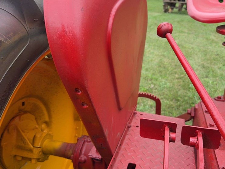 massey-ferguson-44-image-24
