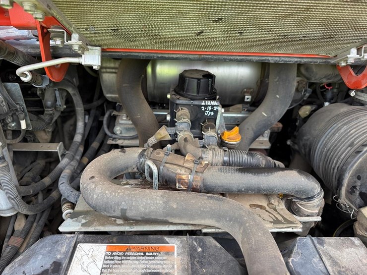 2017-kubota-svl95-2s-image-16