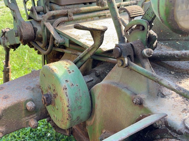 john-deere-630-image-28