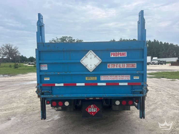 2019-ford-f750-image-26