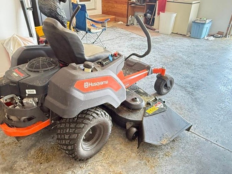 husqvarna-z-254f-special-edition-riding-mower-image-3