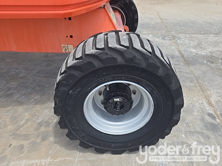 2017-jlg-450aj-image-11