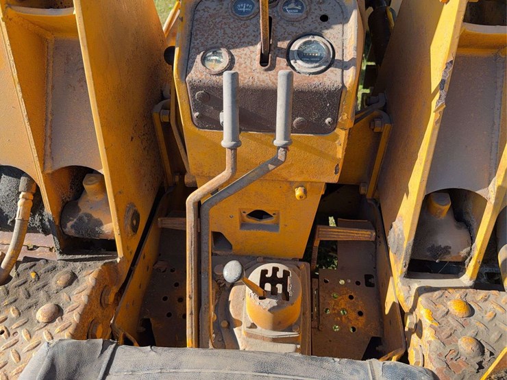john-deere-440-image-24