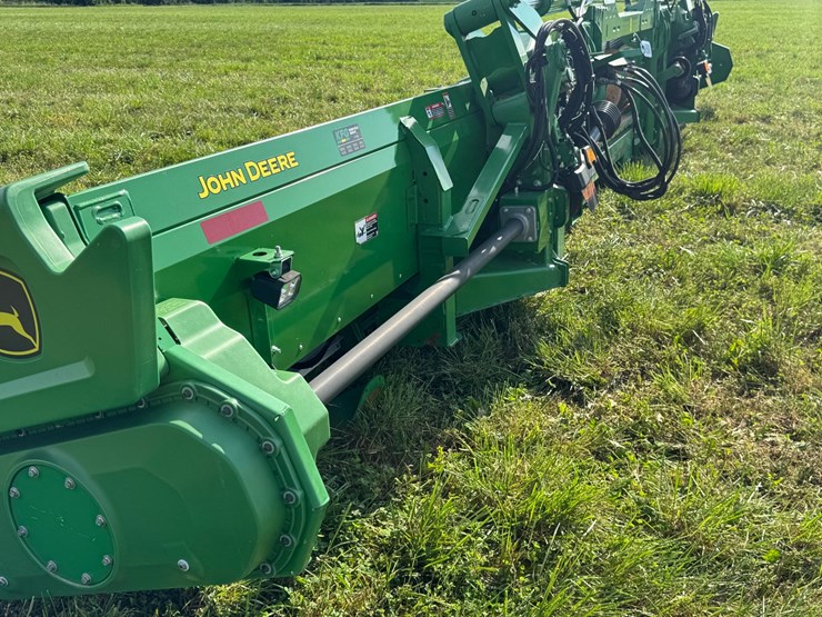 john-deere-c12f-image-14