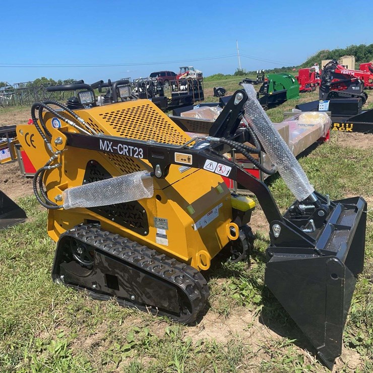 AGT Mini Skid Steer Loader
