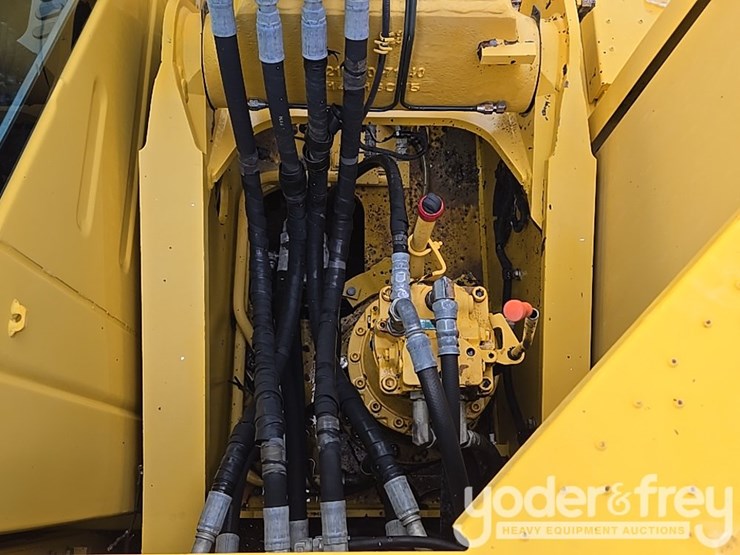 2016-komatsu-pc170-lc-10-image-29