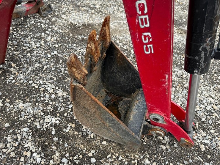 massey-ferguson-gc1710-image-12