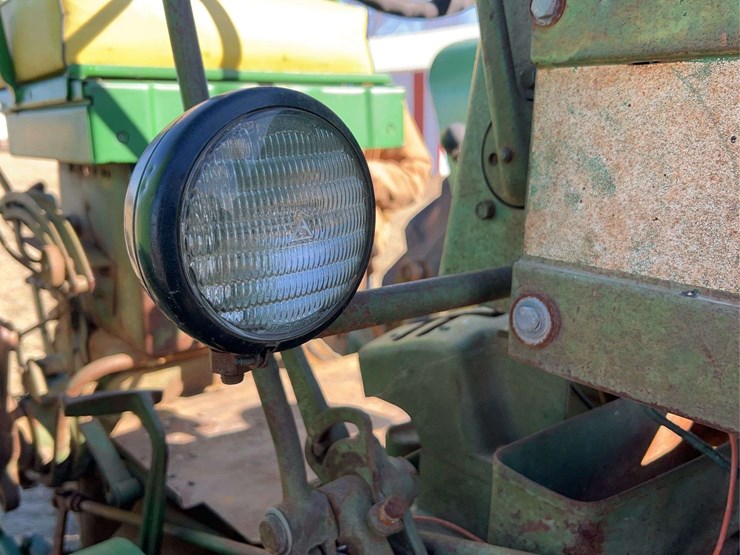john-deere-720-image-28
