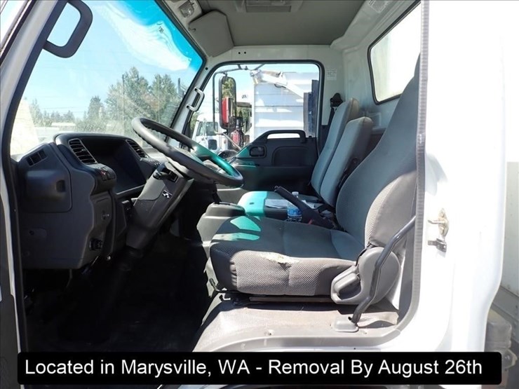2005-chevrolet-w5500-image-4