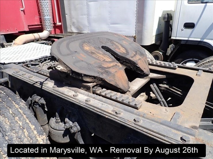 2010-kenworth-t660-image-26