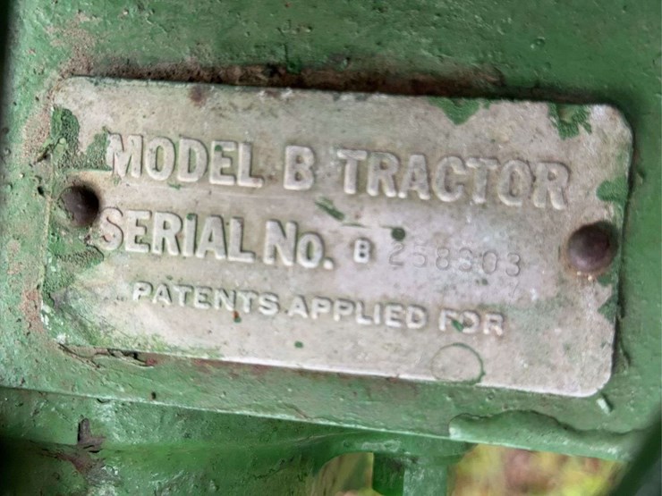 john-deere-model-b-image-43
