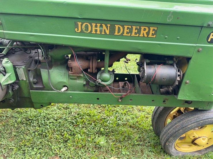 john-deere-h-image-16