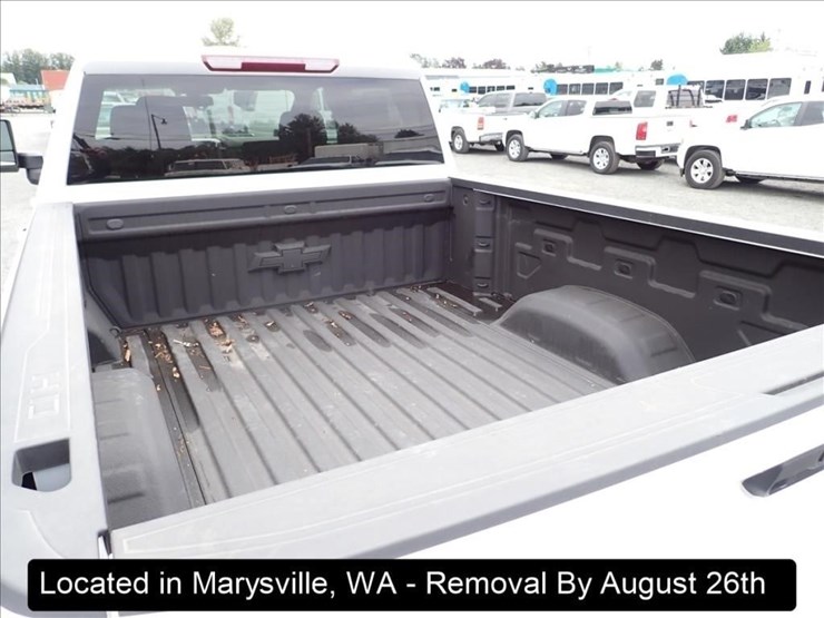 2023-chevrolet-2500-image-26