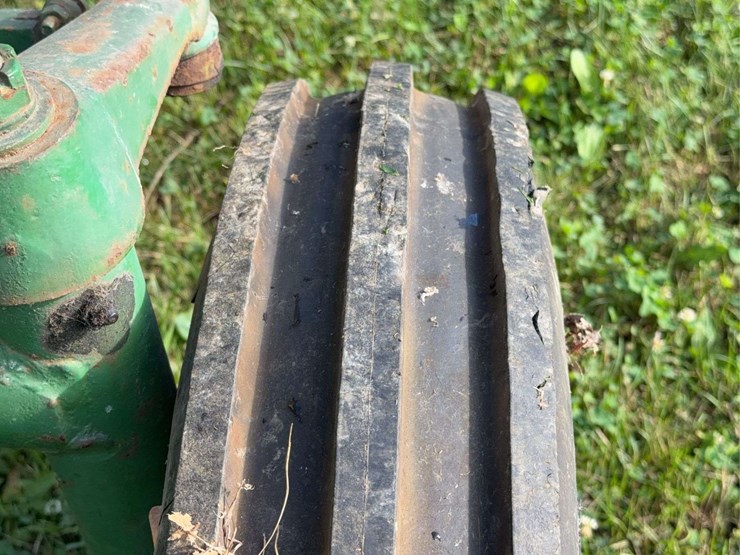 john-deere-630-image-13