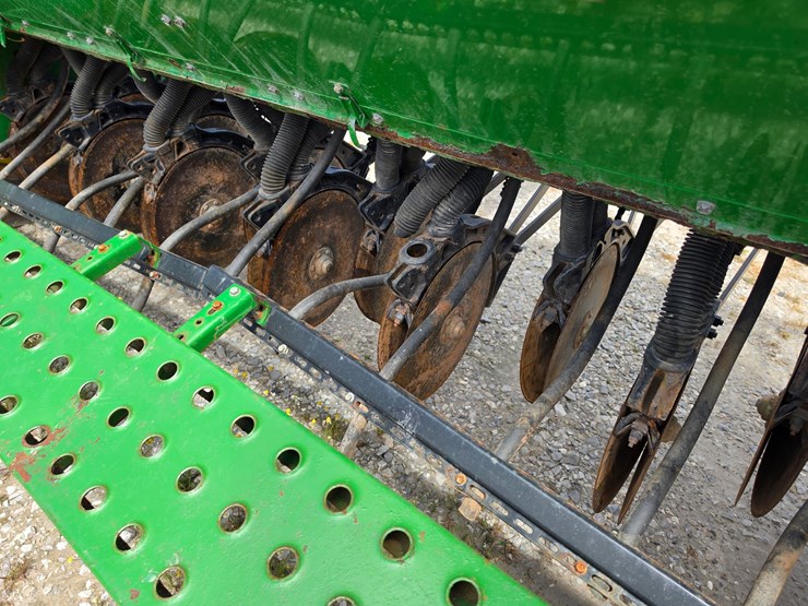 2023-john-deere-bd1108-image-7