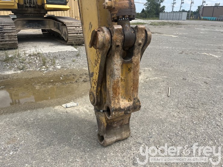 2019-komatsu-pc490-lc-11-image-37
