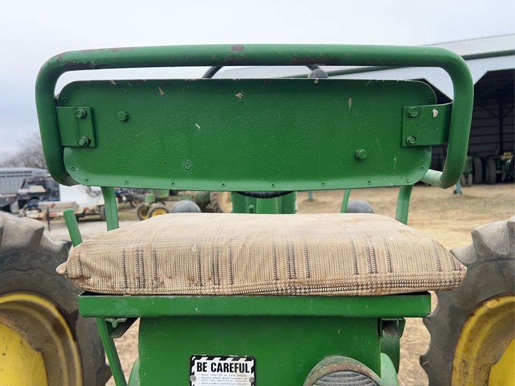 john-deere-model-a-image-36