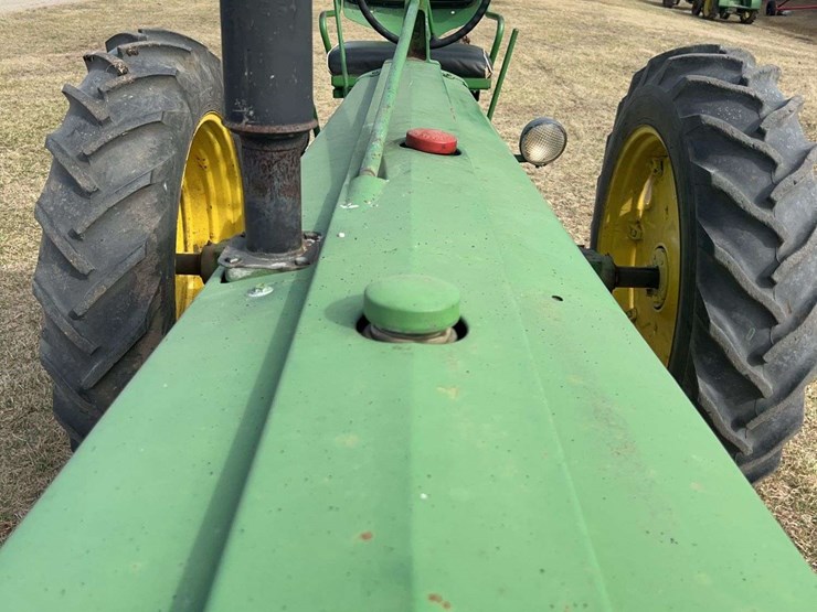 john-deere-50-image-12