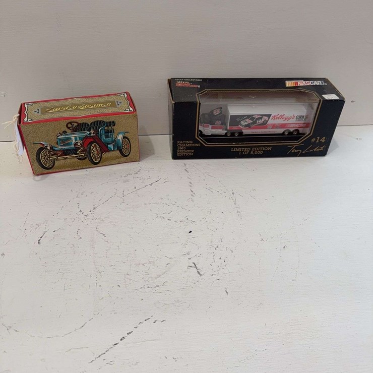 Nascar Racing Champions 1993 premier edition 1 of 5,000 #14 transporter, die-cast metal, 1/87 scale, Stanley Steamer