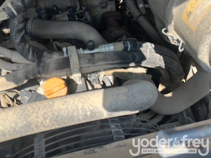 2022-takeuchi-tl10v2-image-6