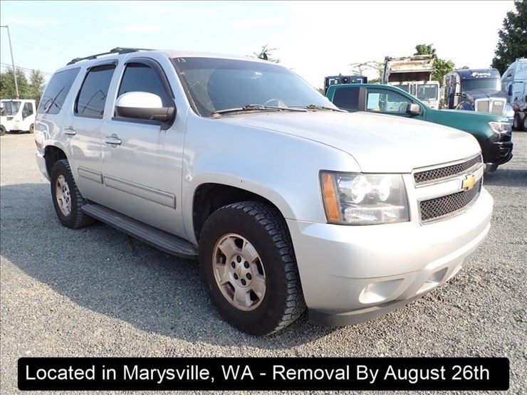 2013-chevrolet-tahoe-image-16