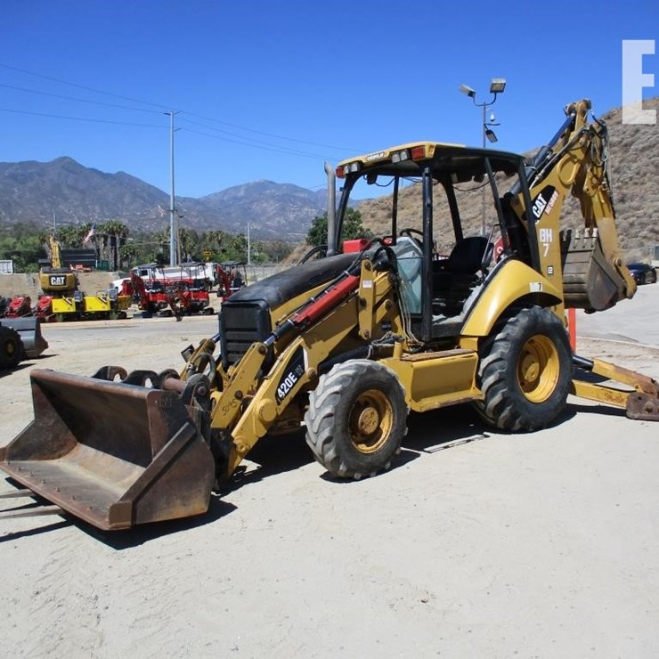 2010 CATERPILLAR 420E