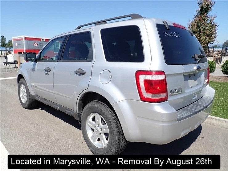 2010-ford-escape-image-10