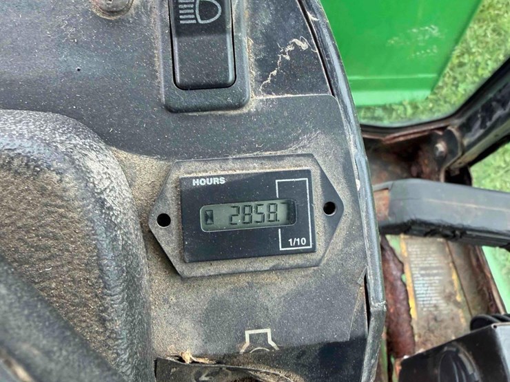 john-deere-1445-image-23