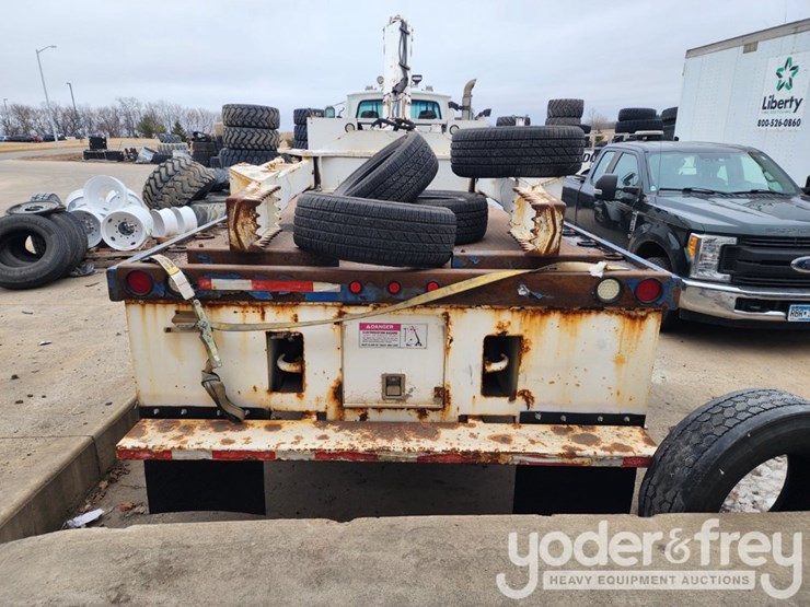 2000-sterling-lt9500-image-3