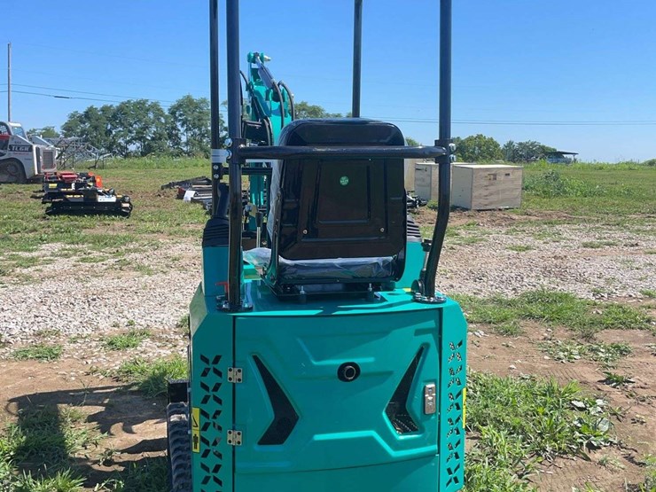 mh13rx-mini-excavator-image-5