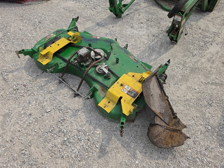 2016-john-deere-1025r-image-9