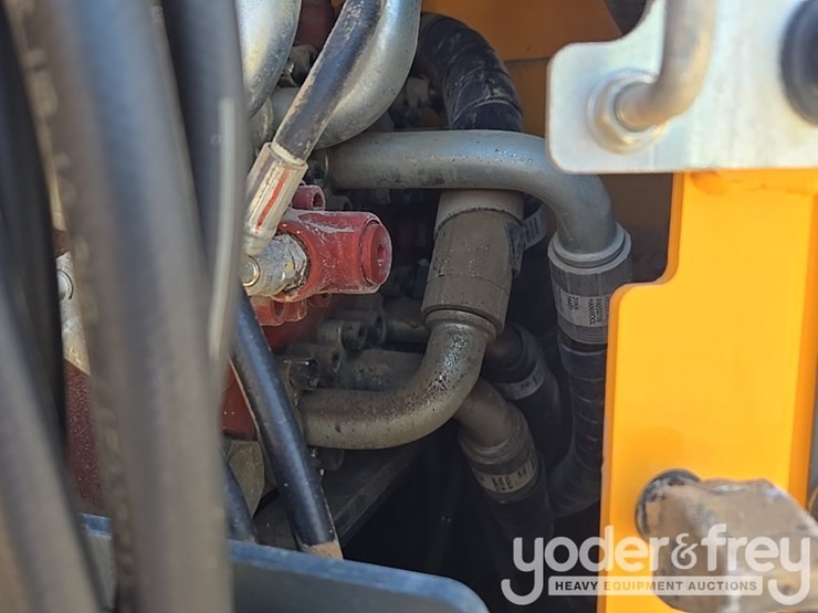 2018-hyundai-hx235-lcr-image-43