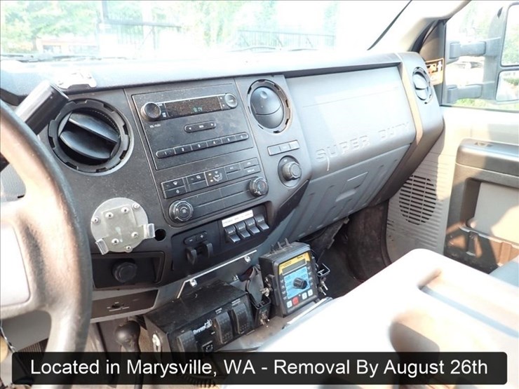 2014-ford-f550-image-22