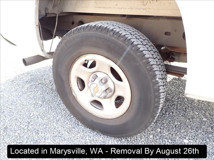 2003-chevrolet-1500-image-12