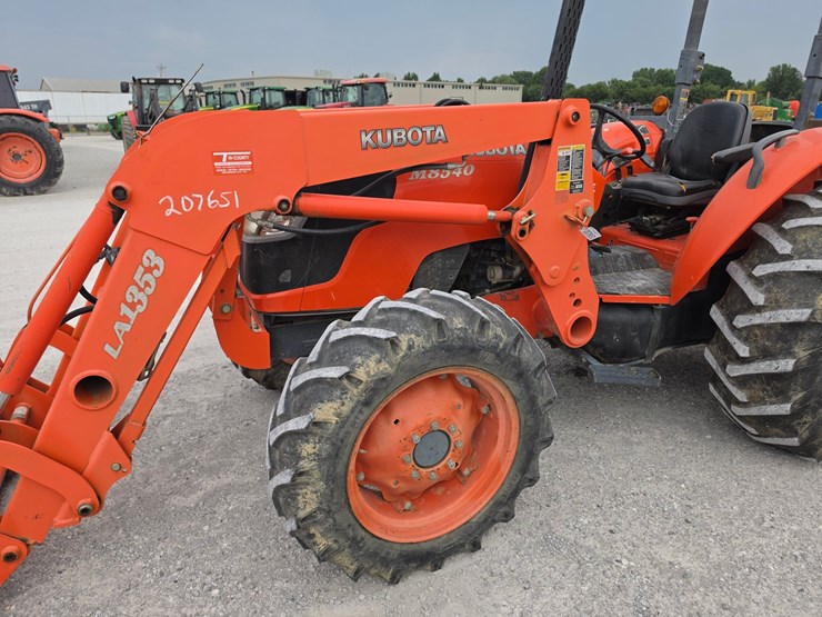 2006-kubota-m8540d-image-6