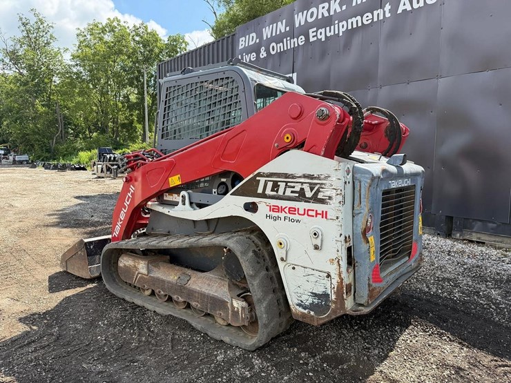 takeuchi-tl12v2-image-2