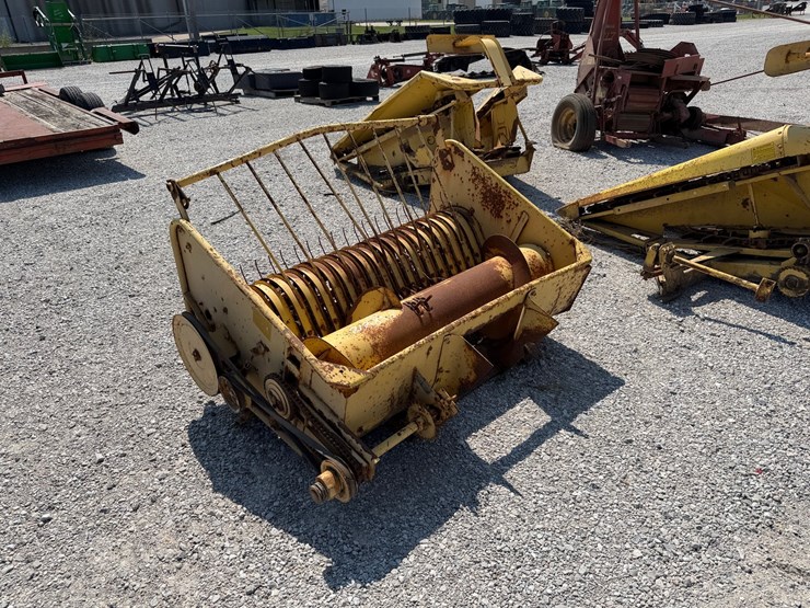 new-holland-717-image-7