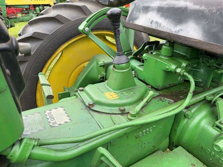 1957-john-deere-420-image-51