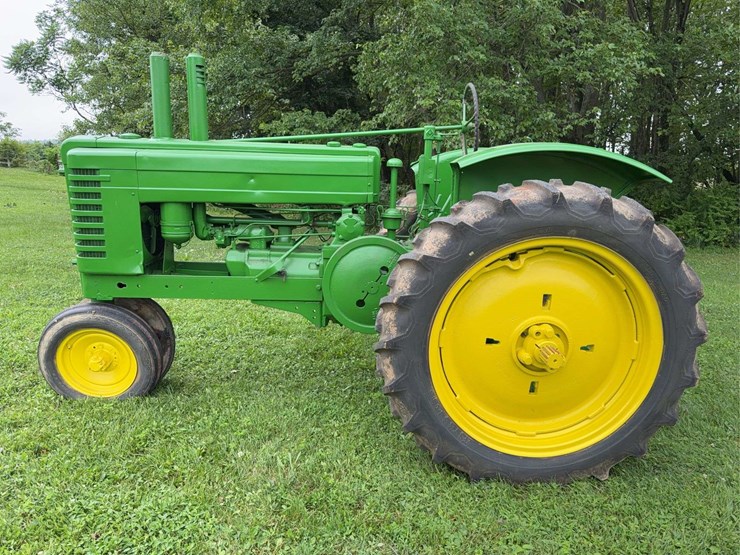 john-deere-model-a-image-2