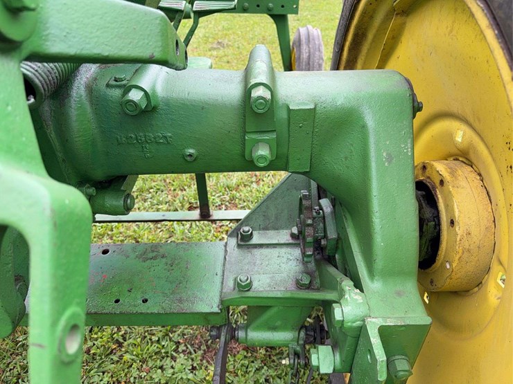 1957-john-deere-420-image-44