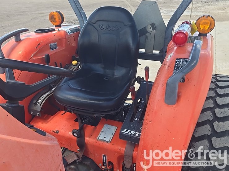 2016-kubota-mx5200d-image-41