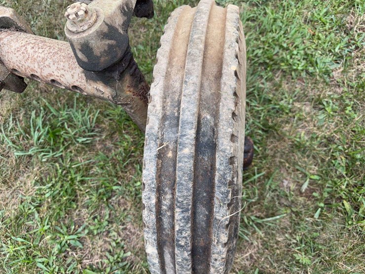 john-deere-60-image-13