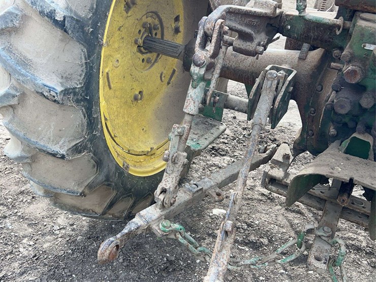 john-deere-model-b-image-36