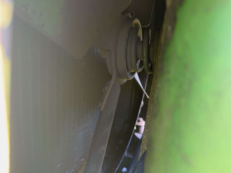 john-deere-630-image-23